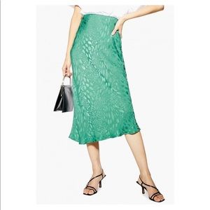 NWT Topshop Satin Bias Cut Midi Skirt in Emerald Green
